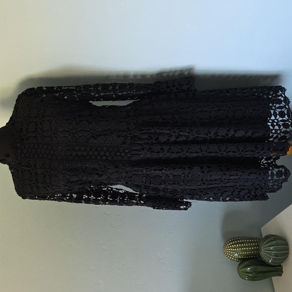 Black Dress - Picture 7 of 9